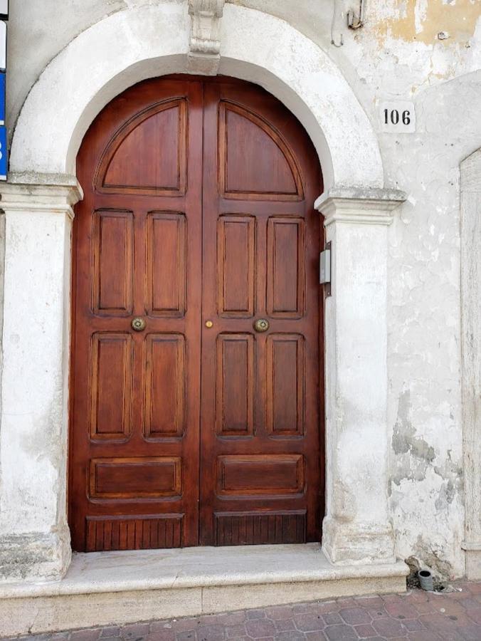 Dimora Maggi Al Corso - Affitti Brevi Italia Apartment Monte SantʼAngelo Екстериор снимка